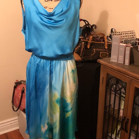 LESLIE FAY | Blue Dress - Picture 2 of 3